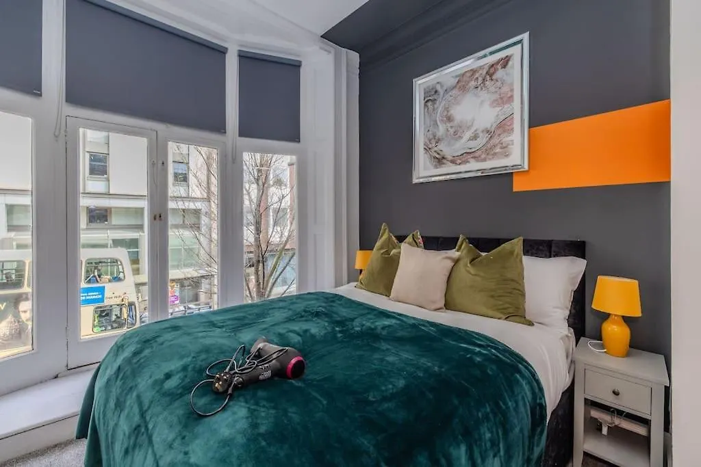 Beautiful 2 Bedroom Flat Next To Brighton Beach And Shopping Centre 0*,  United Kingdom