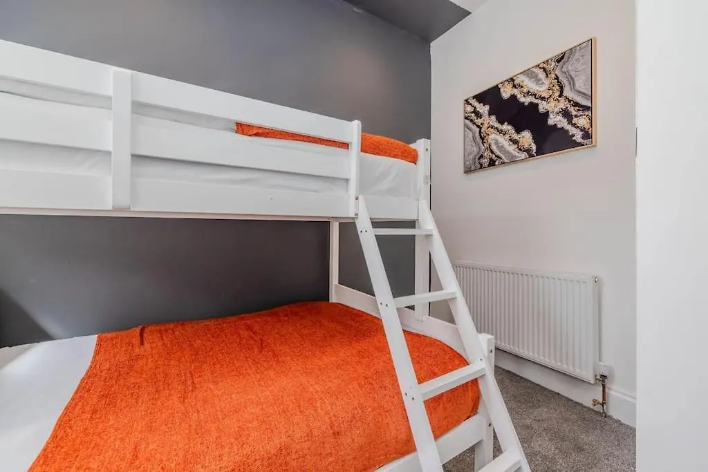 Apartment Beautiful 2 Bedroom Flat Next To Brighton Beach And Shopping Centre